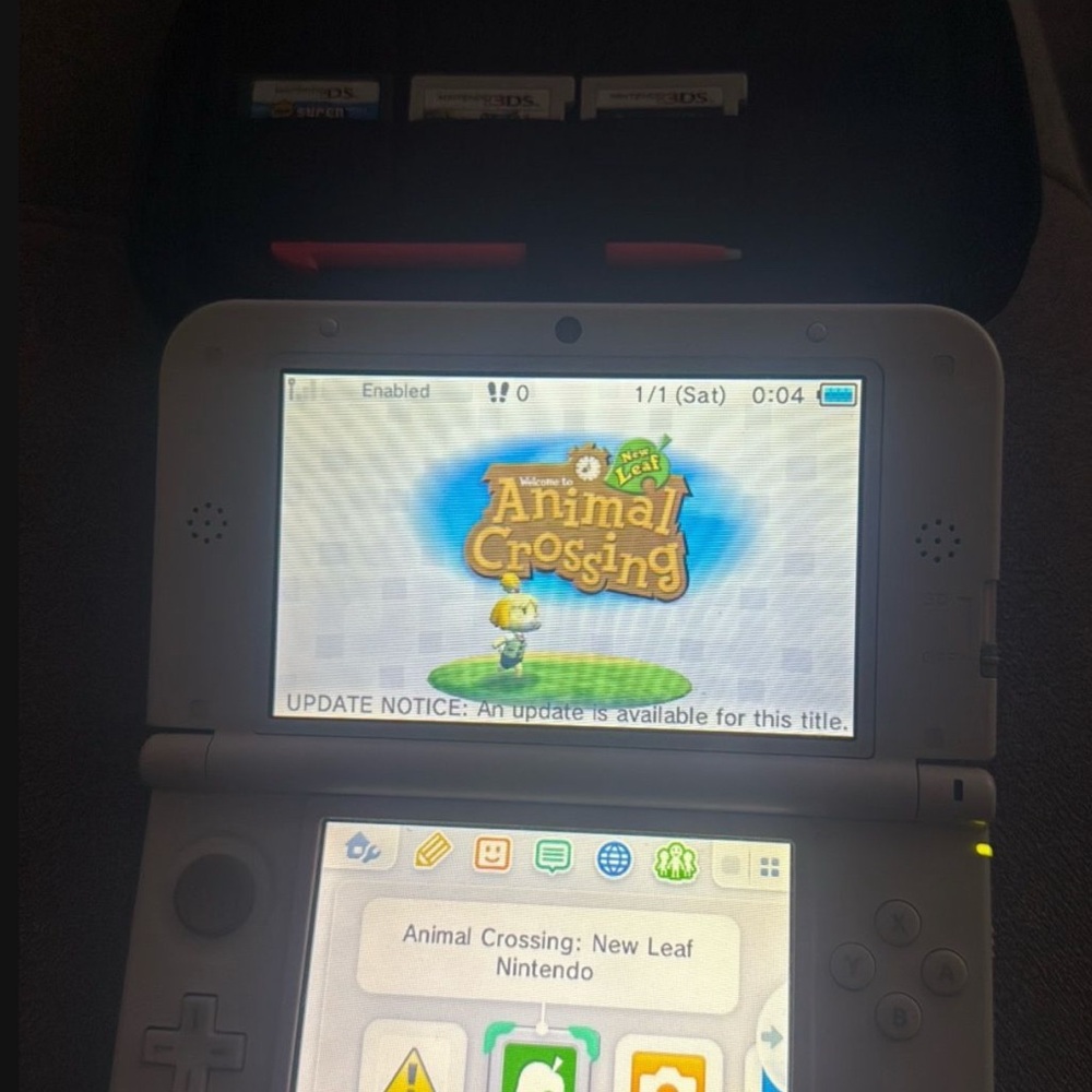 Nintendo 3DS XL PINK - Picture 2 of 3